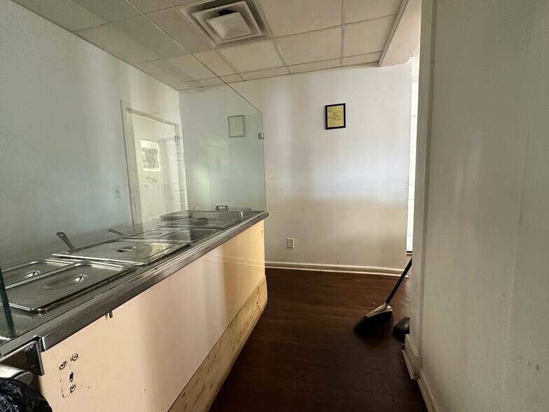 More Photos Of 118 S Main St, Greensboro Restaurant For Sale