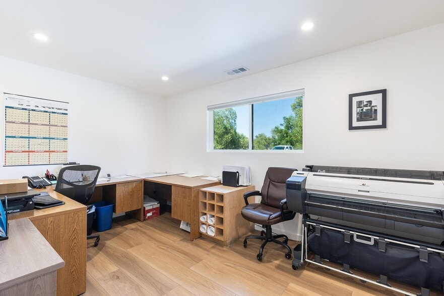 More Photos Of 18184 Geyserville Ave, Geyserville Industrial For Sale