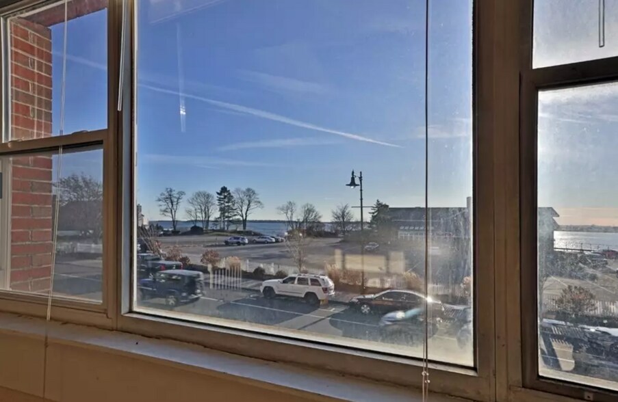 More Photos Of 154-162 Humphrey St, Swampscott Storefront Retail Office For Lease