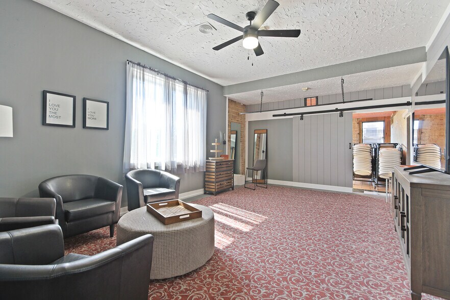 More Photos Of 105 Coal st, Mexico Specialty For Sale