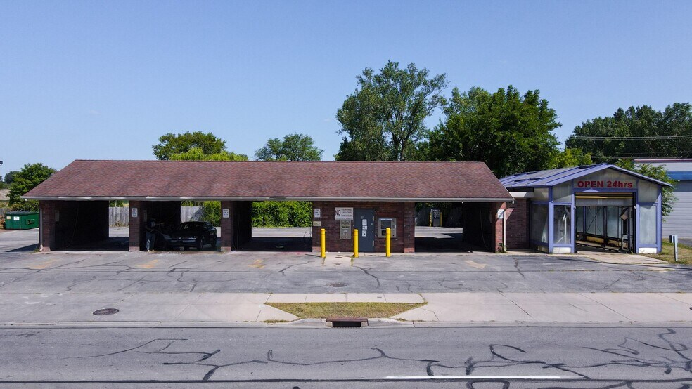 More Photos Of 3802 Airport Hwy, Toledo Carwash For Sale