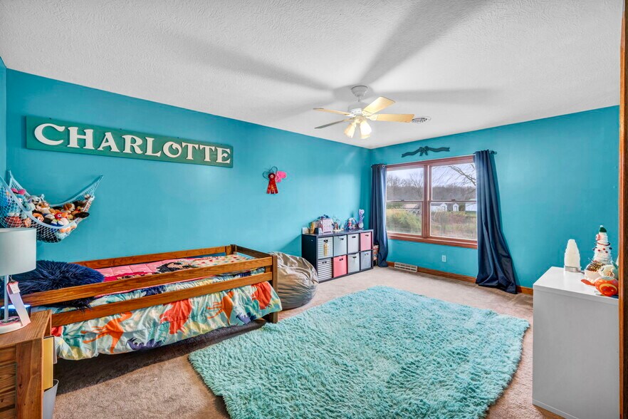 More Photos Of 16449 S Boone Rd, Columbia Station Specialty For Sale