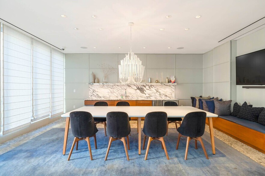 More Photos Of 901 W St NW, Washington Apartments For Lease