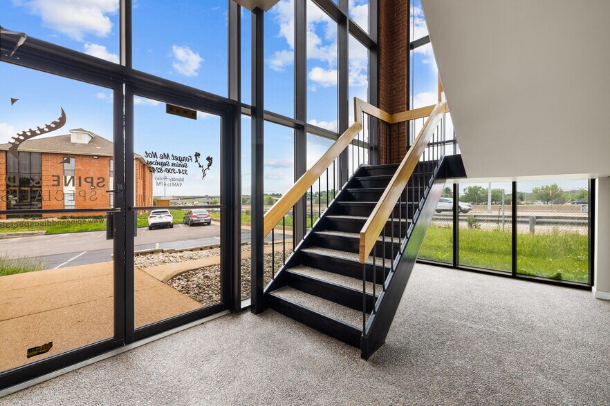 More Photos Of 4171-4193 Crescent Dr, Saint Louis Medical For Sale