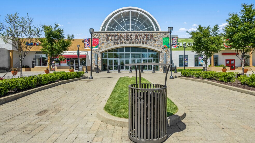 More Photos Of 1720 Old Fort Pky, Murfreesboro Unknown For Lease