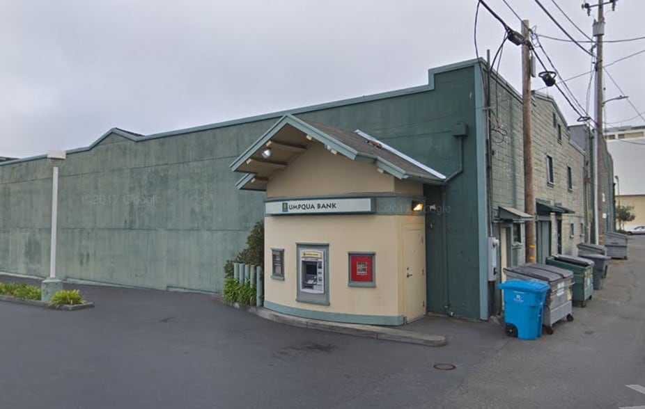 More Photos Of 701 5th St, Eureka Office Residential For Sale