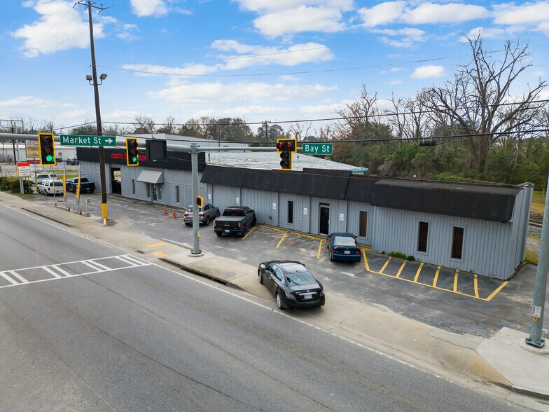 Primary Photo Of 3237 W Bay St, Savannah Warehouse For Sale