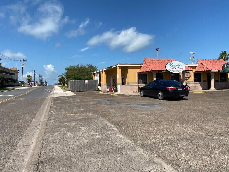 More Photos Of 1817 Padre Blvd, South Padre Island Freestanding For Lease