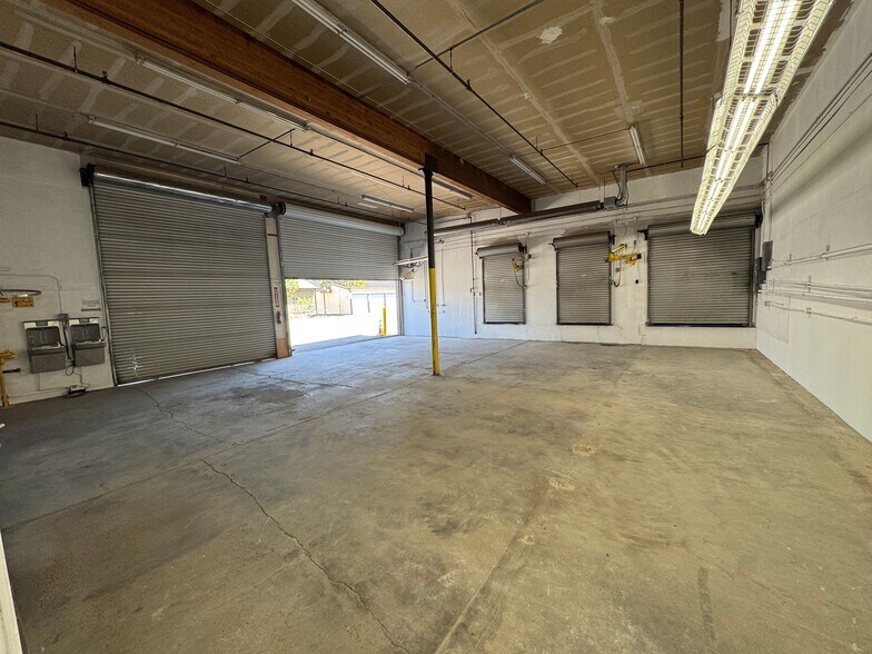 More Photos Of 1746 D St, South Lake Tahoe Warehouse For Lease