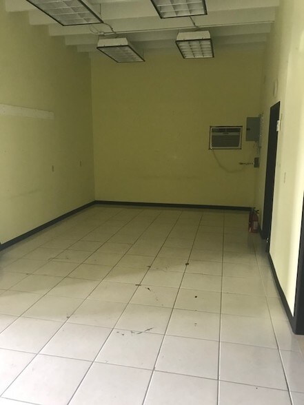 More Photos Of 7227 Bird Rd, Miami Storefront For Sale