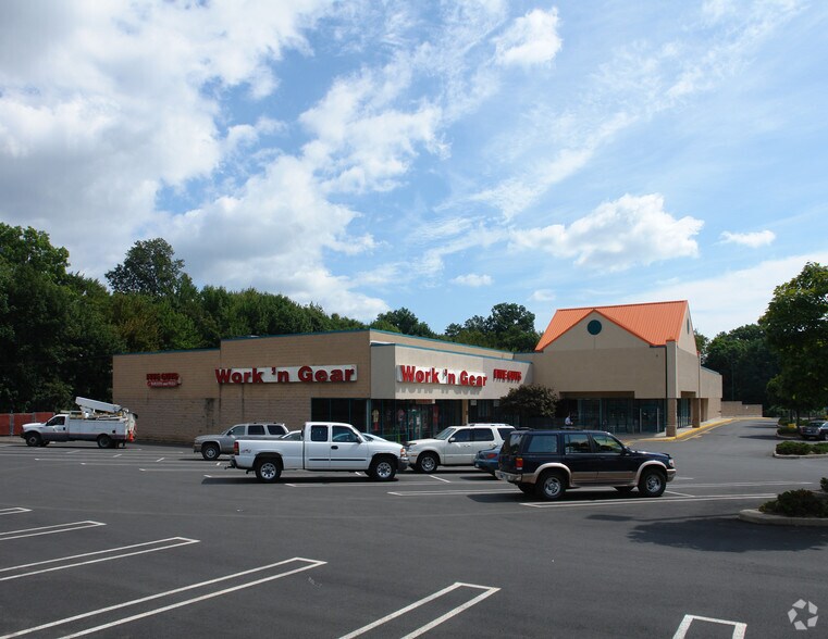 More Photos Of 440 Boston Post Rd, Orange Unknown For Lease