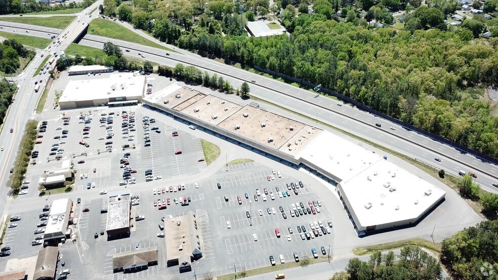 More Photos Of 5700-5760 Hopkins Rd, Richmond Storefront For Lease