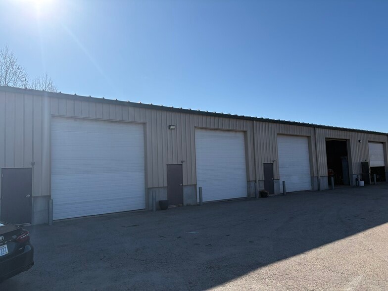 Primary Photo Of 27 Appian Way, Smithfield Warehouse For Lease