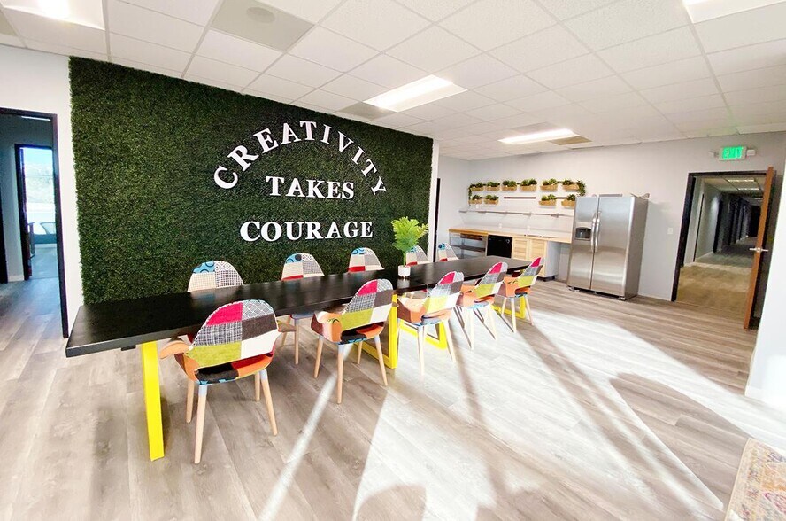 More Photos Of 1300 Eastman Ave, Ventura Loft Creative Space For Sale