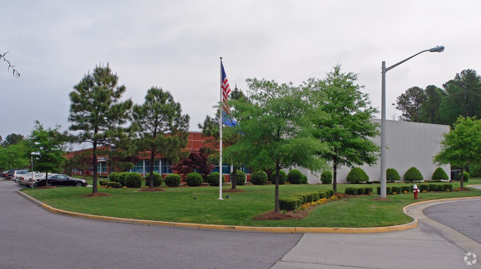 More Photos Of 2500 Hawkeye Ct, Virginia Beach Warehouse For Lease