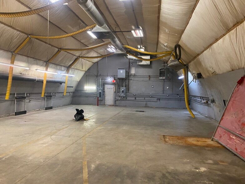 More Photos Of 3042 S Big Lake Rd, Wasilla Specialty For Lease