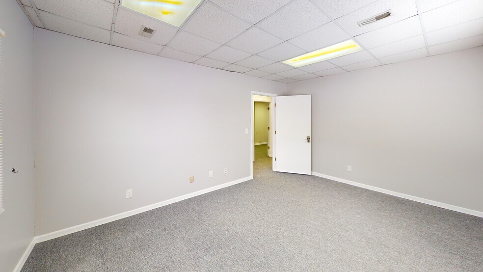 More Photos Of 1 Sunset Hills Executive Pky, Glen Carbon Unknown For Lease