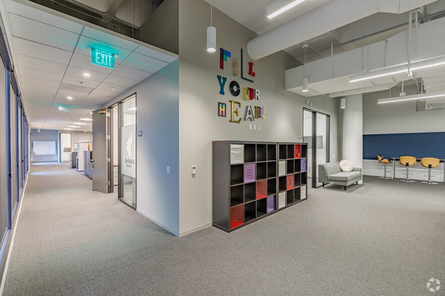 More Photos Of 2550 5th Ave, San Diego Office For Lease