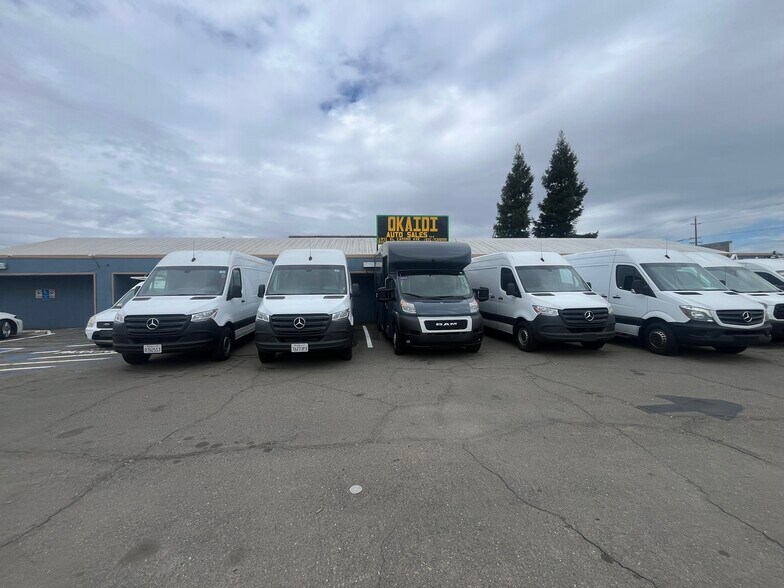 More Photos Of 1941 El Camino Ave, Sacramento Flex For Lease