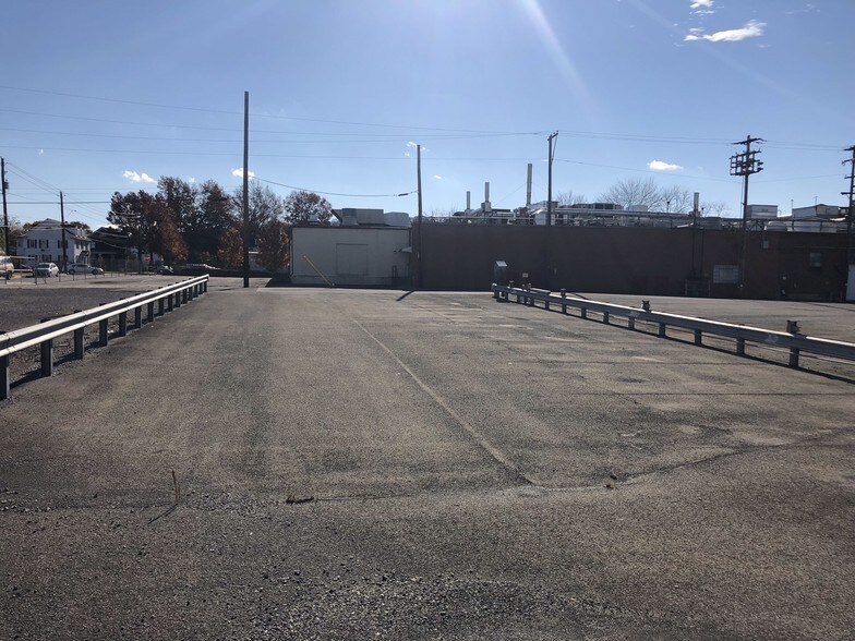 More Photos Of 249 N 11th St, Sunbury Food Processing For Sale