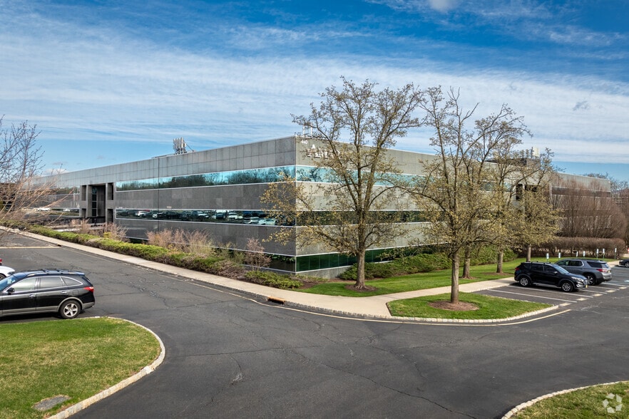 Primary Photo Of 440 US Highway 22, Bridgewater Business Park For Lease