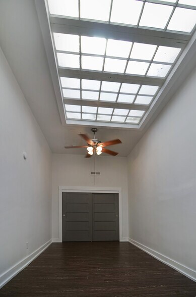 More Photos Of 82 S Main St, Wilkes-Barre General Retail For Sale