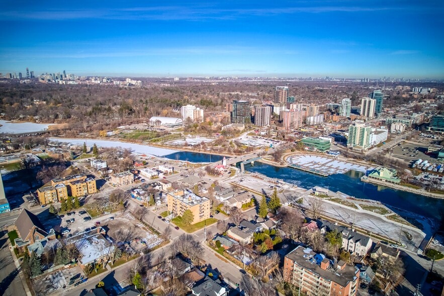 More Photos Of , Mississauga Multifamily For Sale