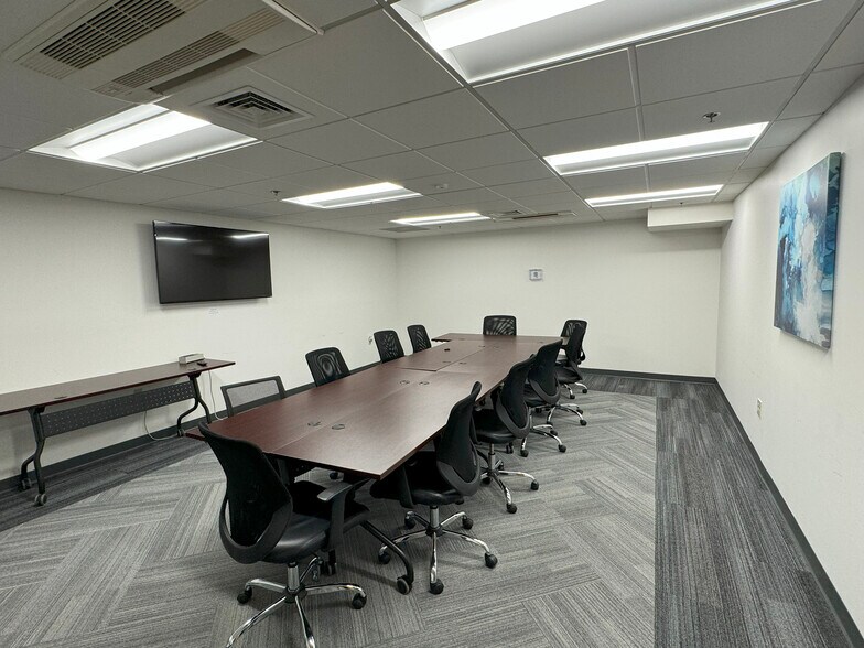 More Photos Of 2132 S 12th St, Allentown Medical For Lease