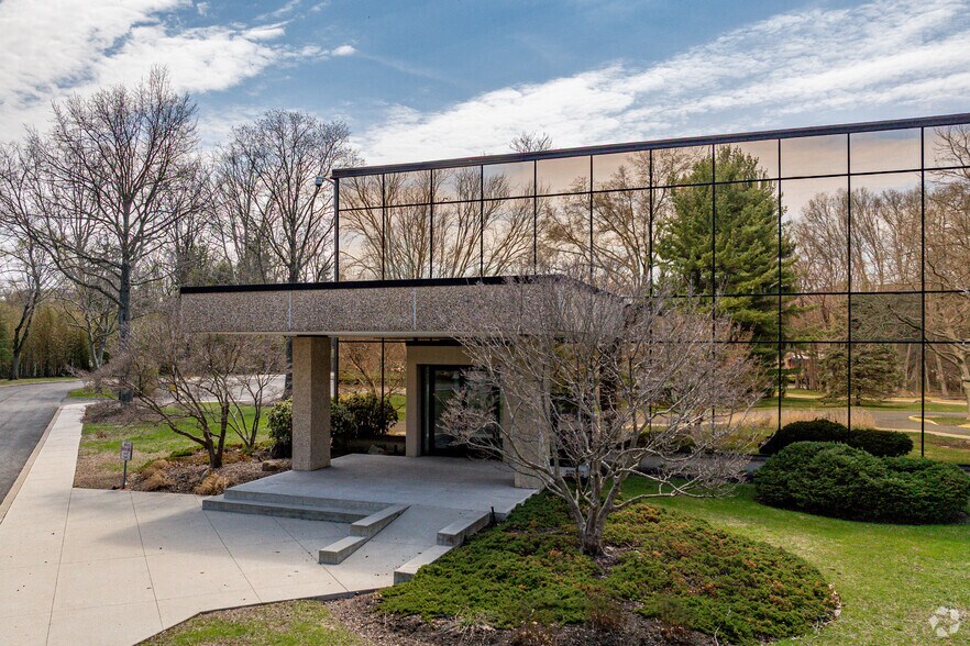 More Photos Of 108 Route 303, Tappan Distribution For Lease