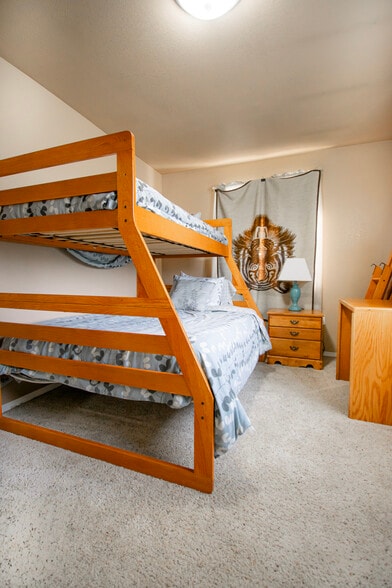 More Photos Of 39031 Strawberry Ct, Kenai Flex For Sale