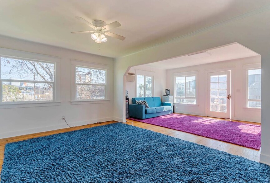 More Photos Of 2113 W Sunset Blvd, Los Angeles Storefront Retail Office For Lease