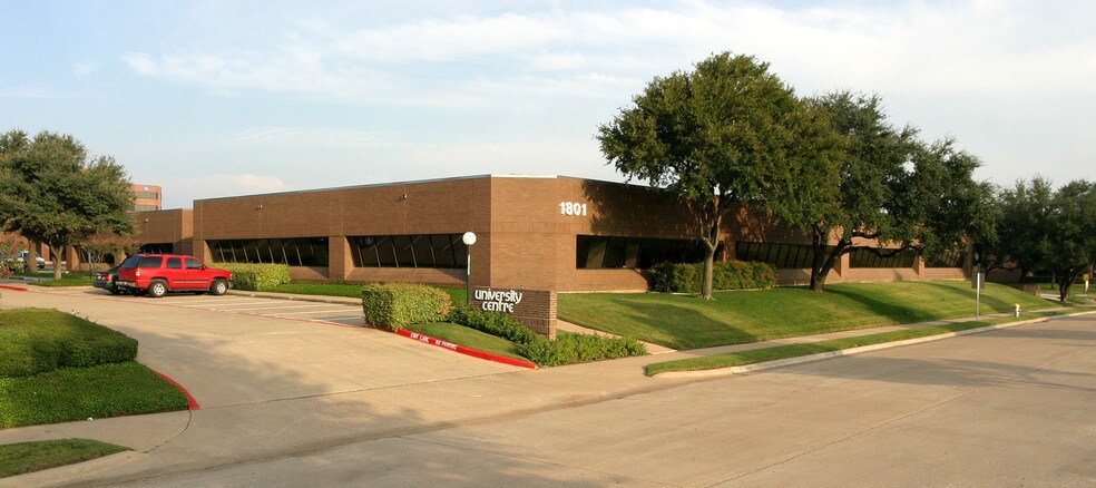 More Photos Of 1701-1801 Gateway Blvd, Richardson Medical For Lease