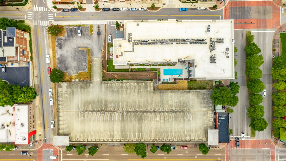 More Photos Of 355 Walnut St, Chattanooga Apartments For Lease