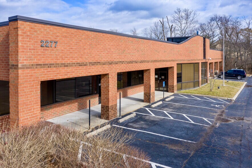 Primary Photo Of 2277 Thunderstick Dr, Lexington Medical For Lease