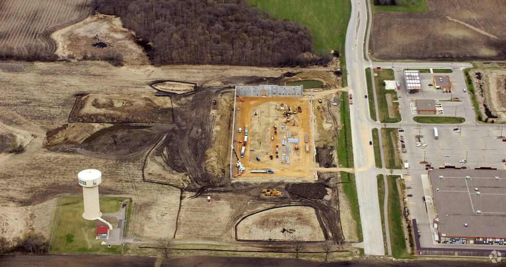 More Photos Of 2100 Commerce Dr, Carver Light Manufacturing For Lease