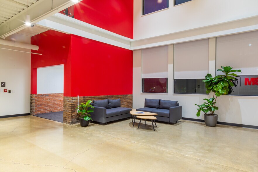 More Photos Of 7514 Thomas Blvd, Pittsburgh Office For Lease