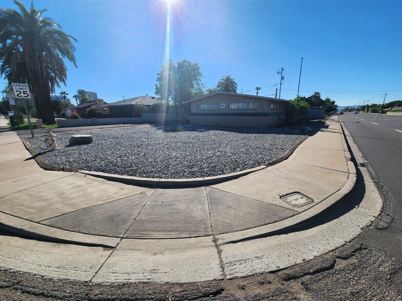 More Photos Of 2721 N 7th Ave, Phoenix Office For Sale