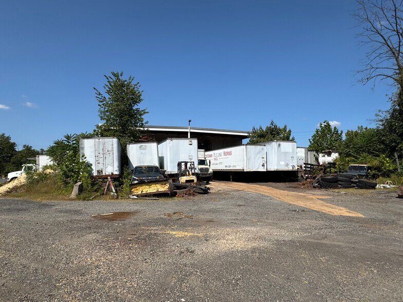 More Photos Of 625 Industrial Hwy, Pottstown Flex For Sale