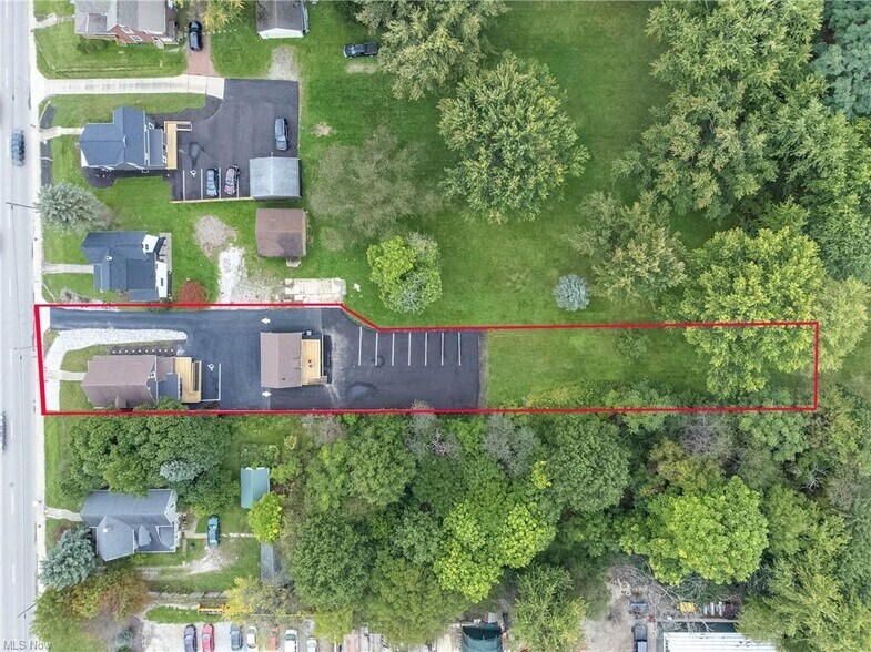 More Photos Of 8327 Cleveland Ave NW, North Canton Showroom For Sale