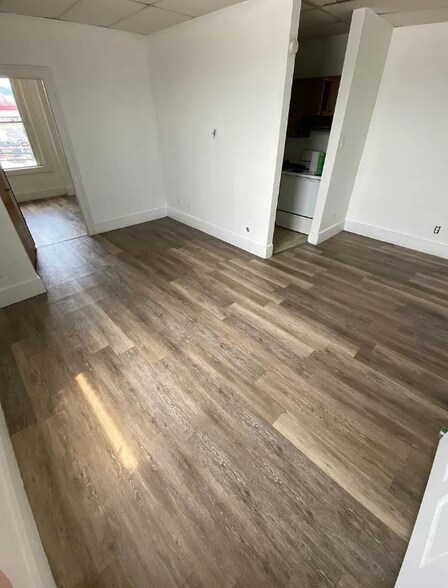 More Photos Of 14 E Pike St, Houston Apartments For Sale