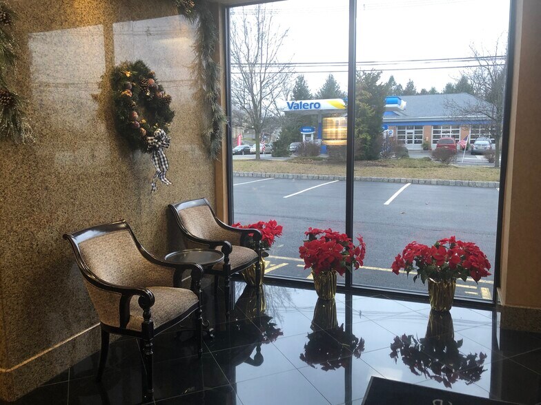 More Photos Of 365 Rifle Camp Rd, Woodland Park Coworking Space