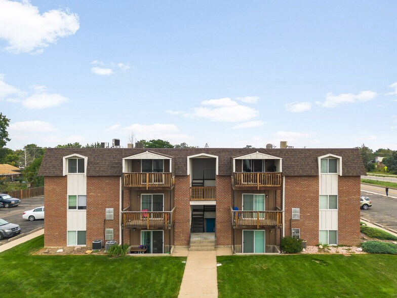 More Photos Of 1815-1817 28th St, Greeley Apartments For Sale