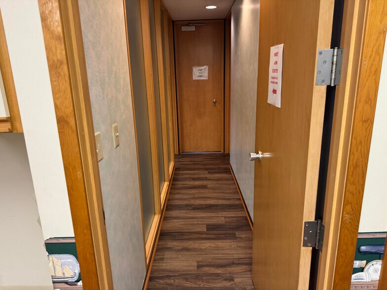 More Photos Of 3444 Davenport Ave, Saginaw Medical For Lease