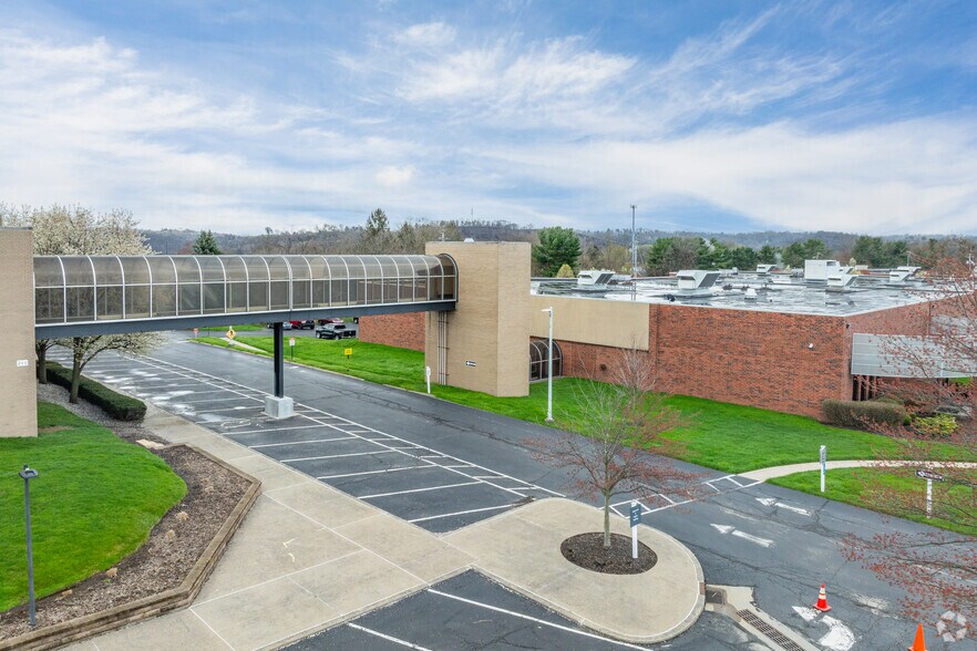 More Photos Of 160 Beta Dr, Pittsburgh Office For Lease