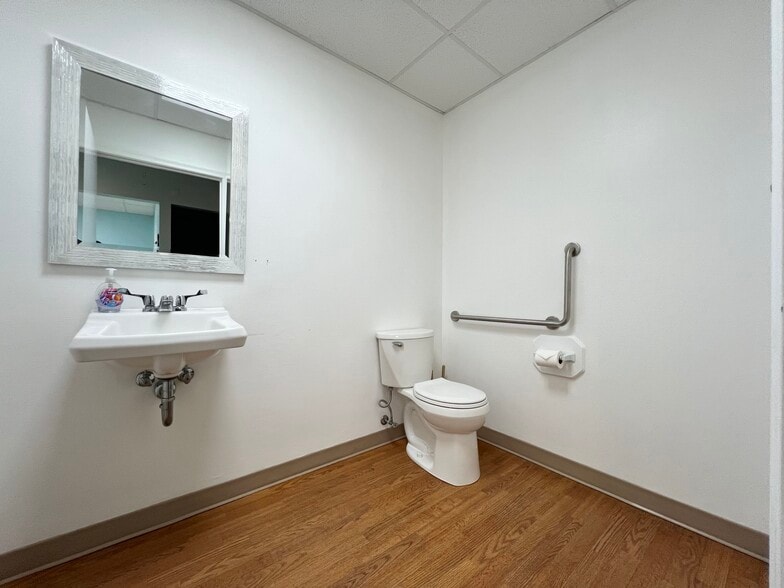 More Photos Of 508 Cynwood Dr, Easton Rehabilitation Center For Sale