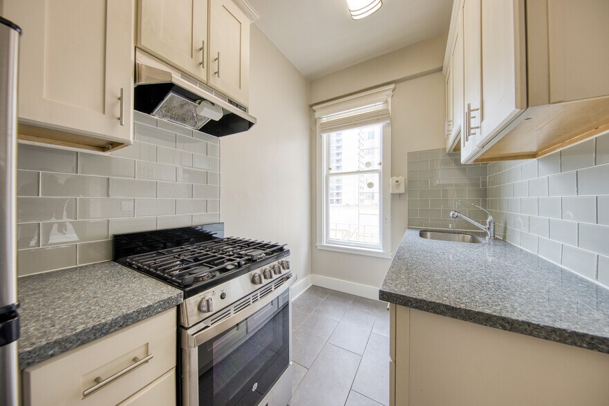 More Photos Of 637-639 Bush St, San Francisco Apartments For Sale