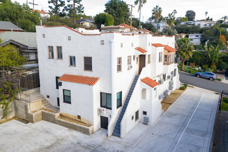 More Photos Of 1637-1639 1/2 Micheltorena St, Los Angeles Apartments For Sale