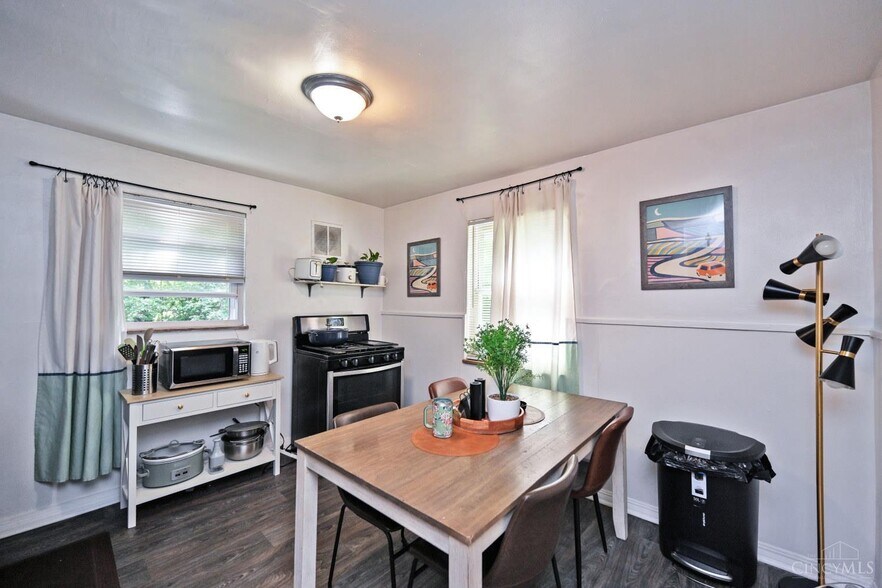 More Photos Of 3143 Saffer St, Cincinnati Apartments For Sale