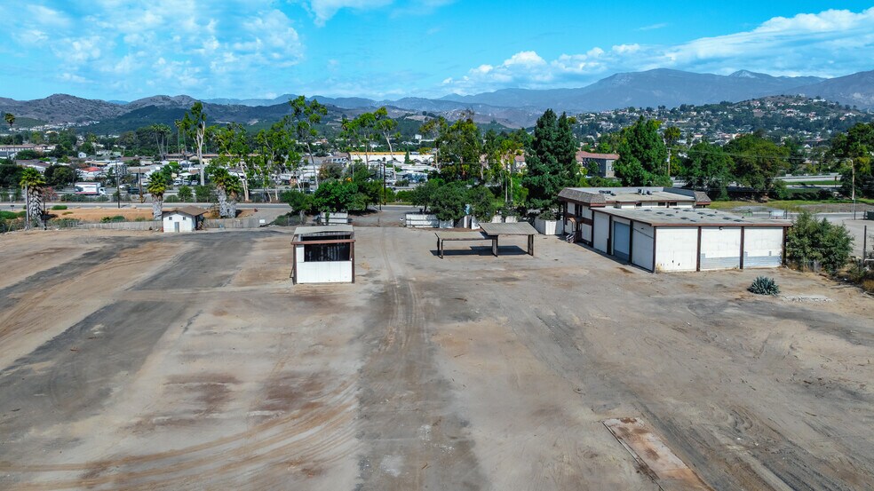 More Photos Of , Santa Paula Unknown For Sale