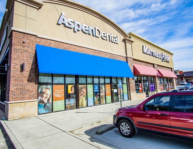 More Photos Of 6351 Douglas Blvd, Douglasville Freestanding For Sale